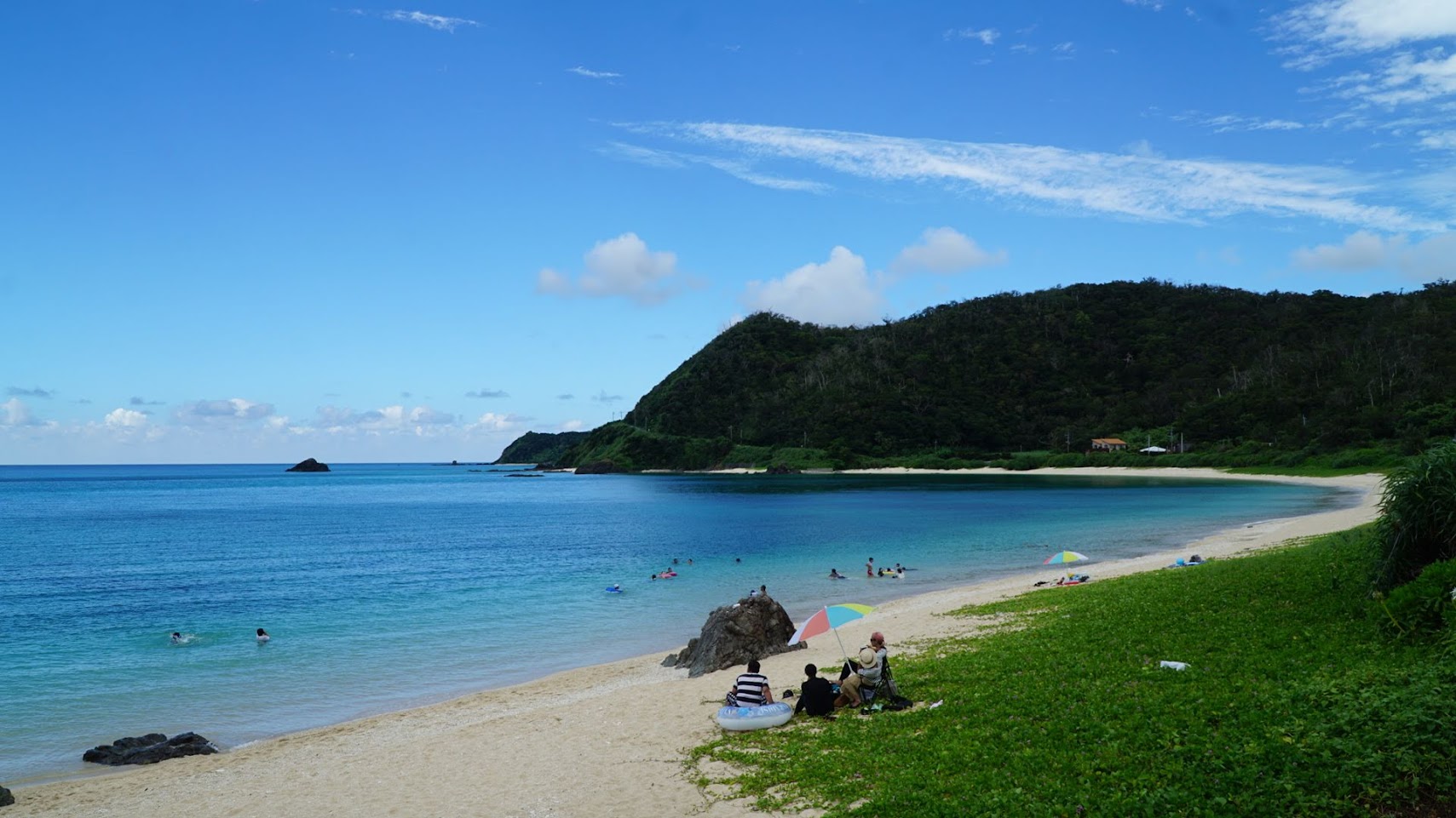 打田原ビーチ～奄美大島北部、地元では人気の美しい海岸～（メイン画像）